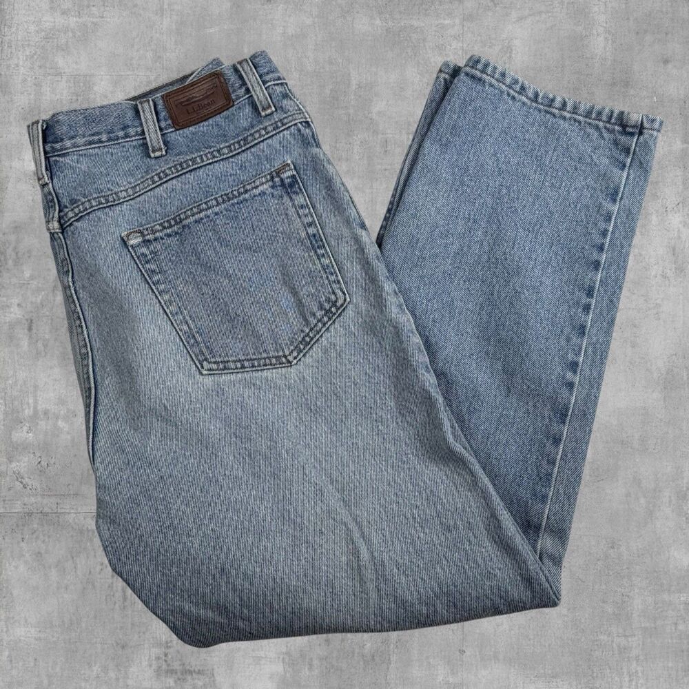 LL Bean Classic Fit Jeans Men’s 35x29 Blue Denim Straight Leg Cotton 220626